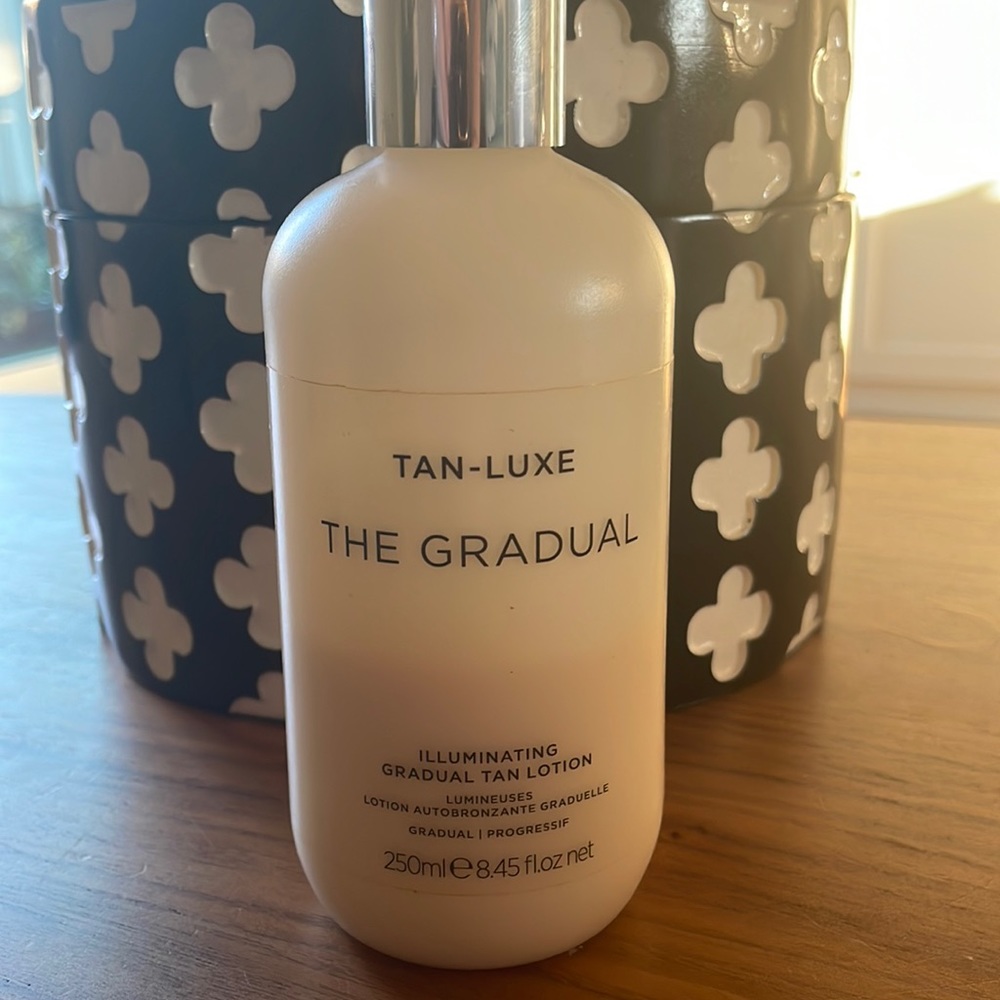 Tan luxe The Gradual